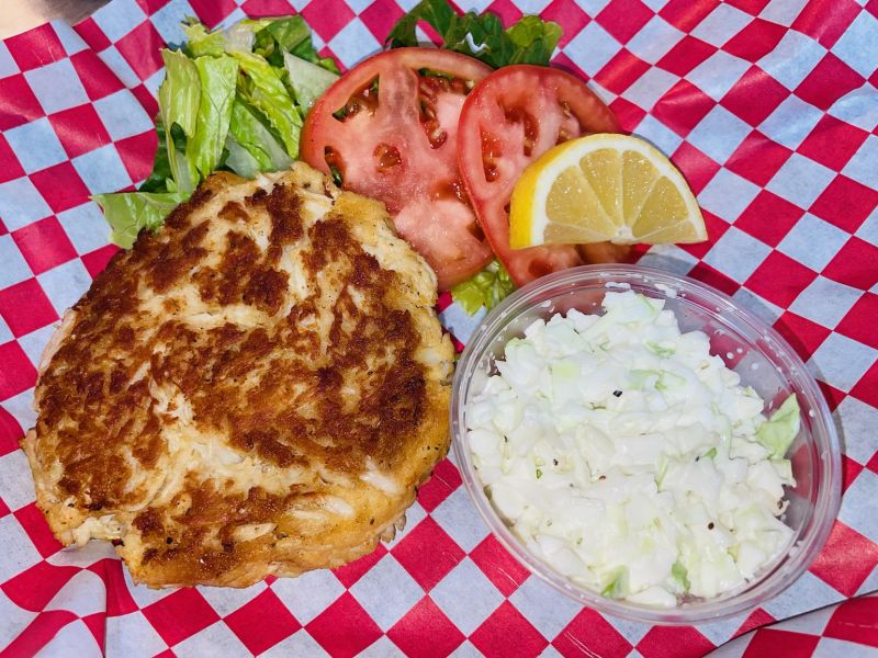 Food Crab Cake Basket