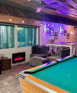 Restaurant Inside Pool Restaurant Inside Pool