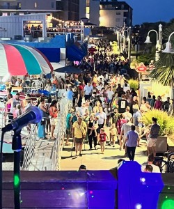 Restaurant Walking Traffic Restaurant Walking Traffic